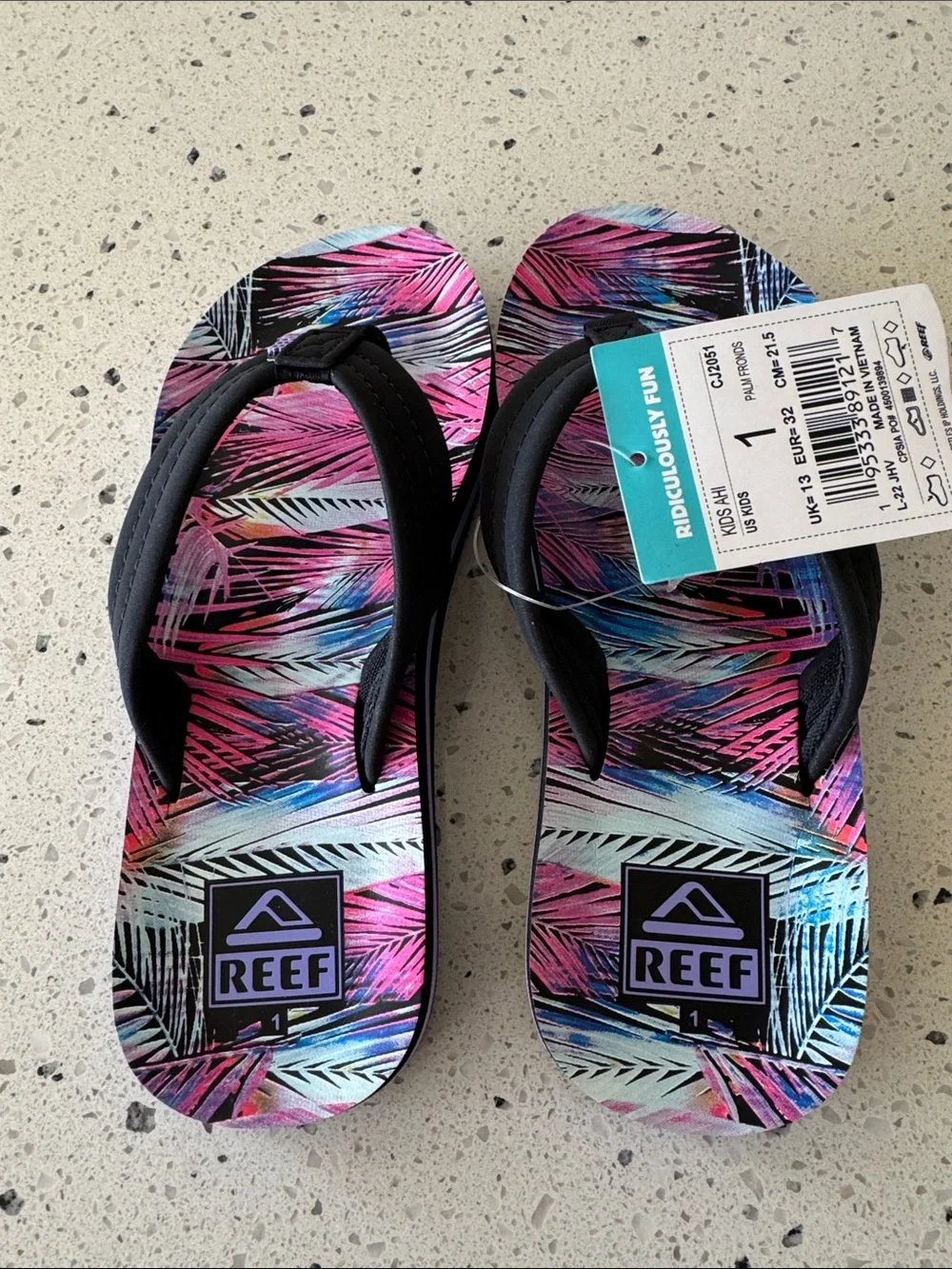 Reef Kids Palm Print Flip Flops - Pink, Blue, Black Casual Sandals Size 1 NWT